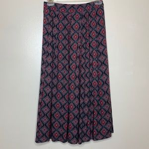 VINTAGE 100% Rayon Pleated Black, Red, & Gray MIDI Shirt, Size 12 (RUNS Small)